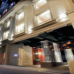 Ξενοδοχείο The Luxe Manor